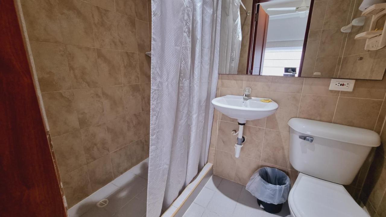 Magdalena Imperial Hotel Girardot Zewnętrze zdjęcie