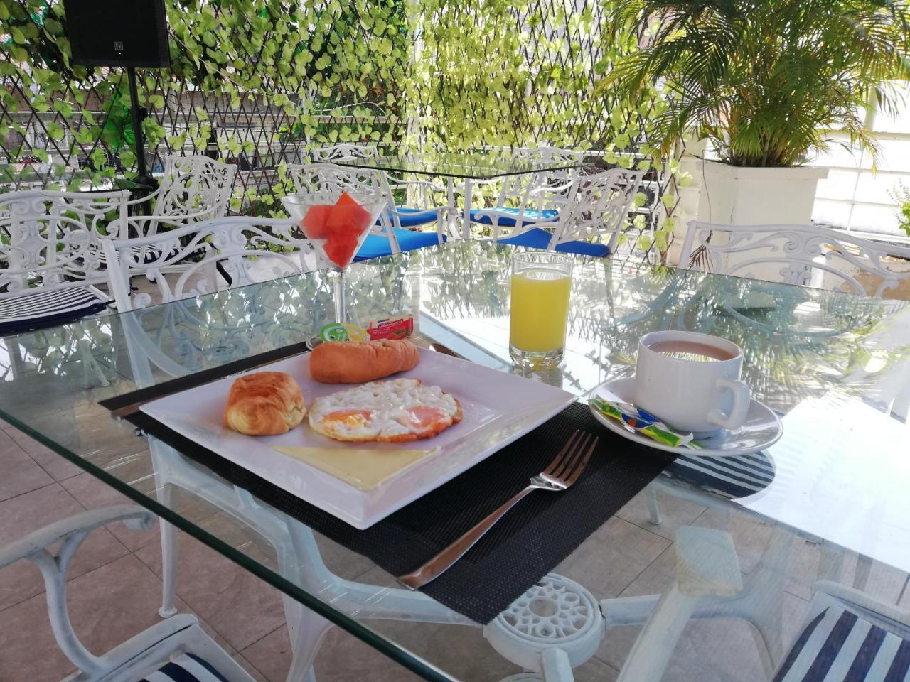 Magdalena Imperial Hotel Girardot Zewnętrze zdjęcie