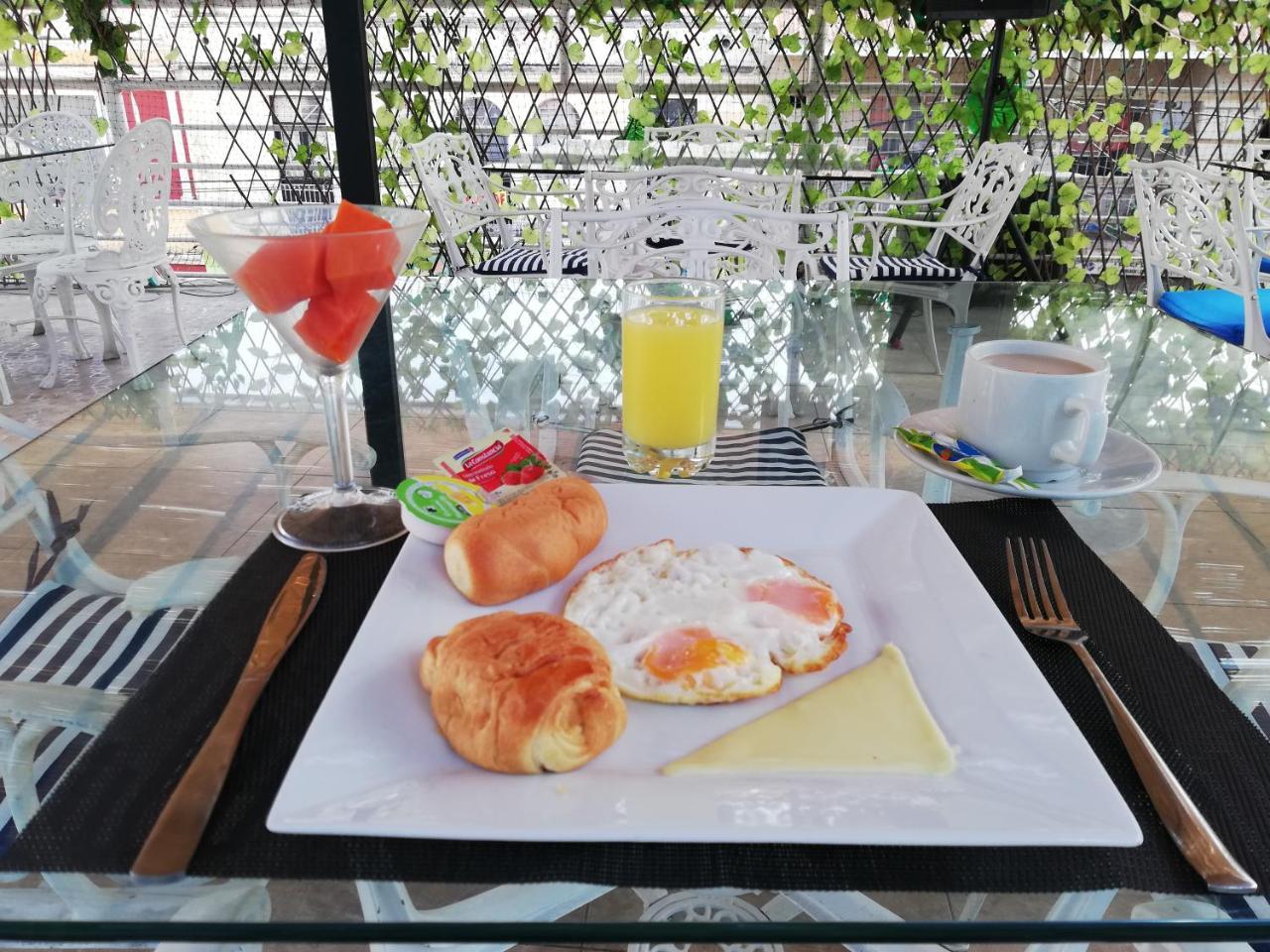 Magdalena Imperial Hotel Girardot Zewnętrze zdjęcie